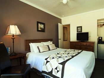 Alpine Inn Хот-Спрингс Экстерьер фото
